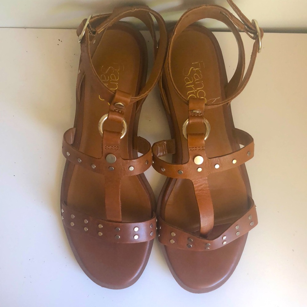 Leather sandals